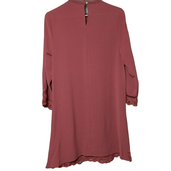 Entro Dress Women's Small Polyester 3/4‎  Sleeve Lace Accent Keyhole Flowy Red - Picture 7 of 16